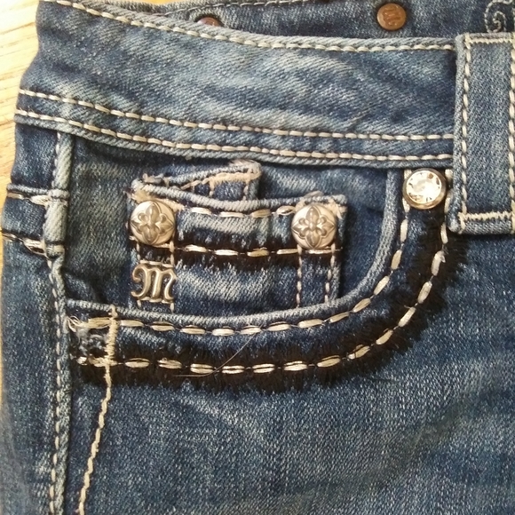 Jeans - Picture 4 of 13